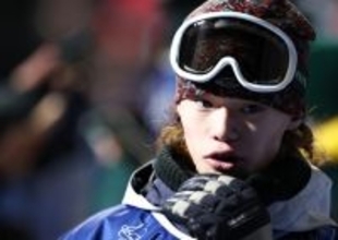 引き揚げる山田　五輪