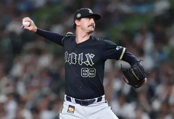 力投するジェリー　プロ野球