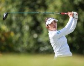 凱旋試合で堂々トップ＝山下、期待に応える―ＴＯＴＯ女子ゴルフ