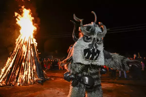 悪霊を追い払え！
