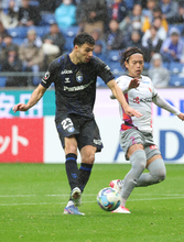 Ｇ大阪、雨中で鋭い攻め＝Ｊリーグ