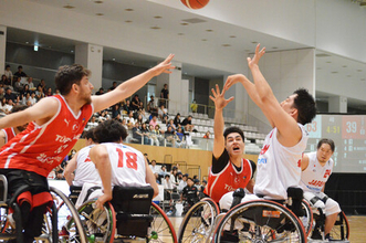 日本、初日１勝１敗＝車いすバスケット男子