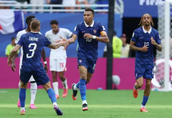 エムバペ、５６年ぶり２桁得点＝３位決定戦はイングランド勝利―Ｗ杯サッカー