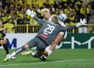 鈴木の先制ゴール　Ｊリーグ