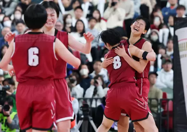 粘って逆転、ついに悲願＝大阪薫英「楽しむ」忘れず―全国高校バスケット