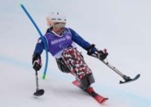 村岡桃佳は１回目７位＝距離スキーはリレー〔パラリンピック〕