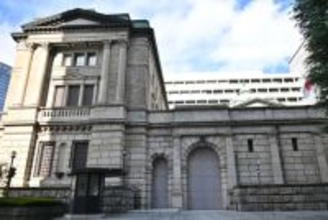 長期金利、２．３８５％に急上昇＝インフレ警戒、２７年ぶり高水準