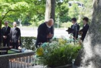 犠牲者４２人を追悼＝信楽鉄道事故３５年で法要―滋賀