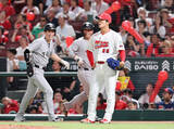 「逆転を許した益田　プロ野球」の画像1