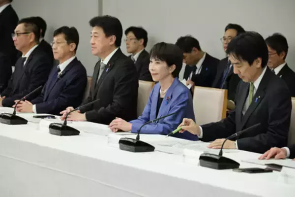 景気判断「緩やかに回復」維持＝経済対策の早期実行で下支え―１１月経済報告