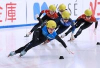 長森、存在感示す＝全日本ショートトラック