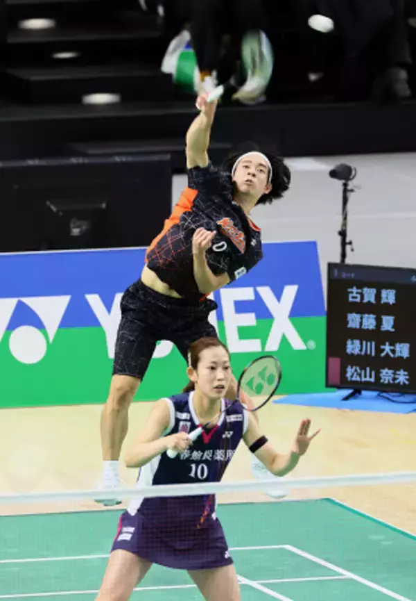 準決勝の緑川、松山組