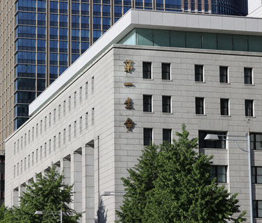 第一生命ＨＤ、初任給３５万円超に＝平均７％の賃上げも