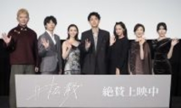 「＃拡散」公開初日に舞台挨拶