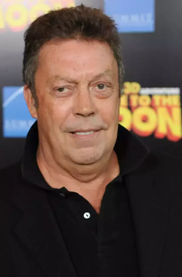 英俳優のティム・カリーさん死去