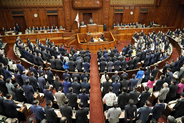 悪質業者に「課徴金」