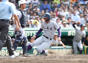 隙を逃さず好走塁＝赤間、投げても守っても―高校野球・花巻東