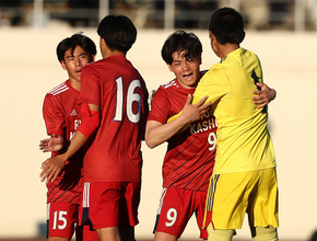 流通経大柏、４強　高校サッカー