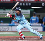 「仲田の適時三塁打　プロ野球」の画像1