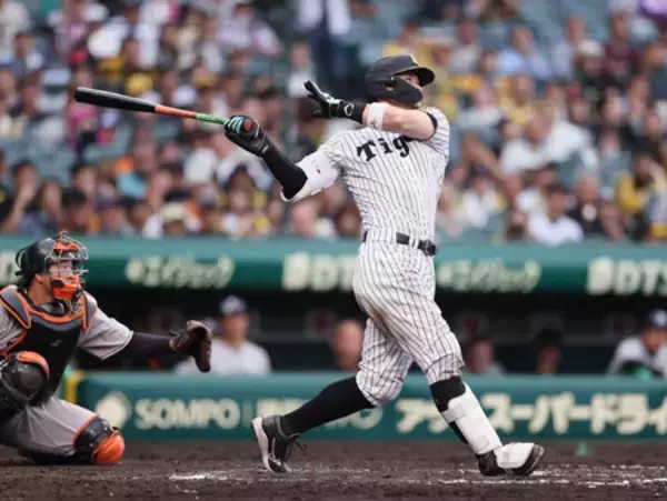 打棒止まらない佐藤＝打率４割、豪快弾も―プロ野球・阪神