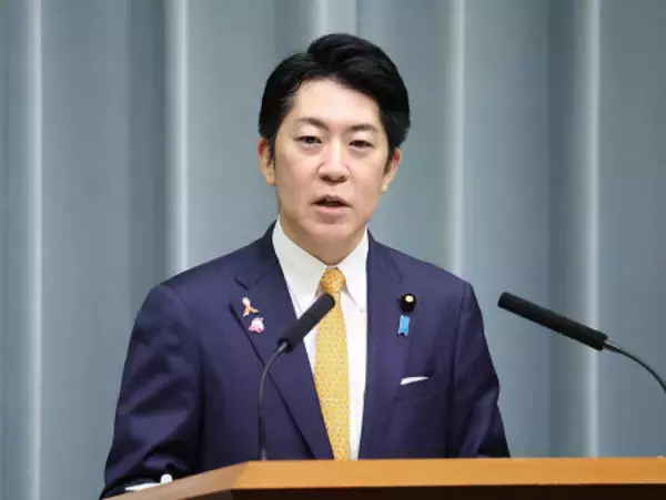 カンボジアで邦人１３人拘束