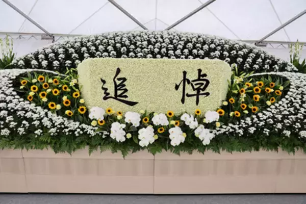 「先人の作品づくりを守る」＝スタジオ跡地で追悼式―京アニ放火事件７年