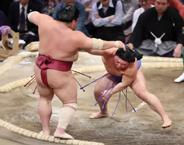 藤ノ川の押し出し