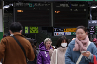 常磐線快速で７時間見合わせ