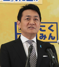 予算修正、エネ対策軸に