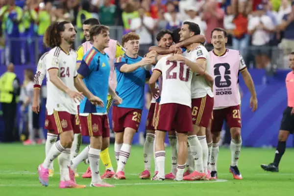 スペインが決勝進出