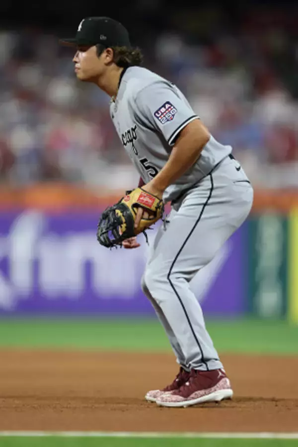 村上、１打席立ち三振
