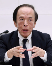 日銀総裁、物価２％定着へ軸足＝持続・安定的な実現「まだ」―政策判断、上振れリスク意識