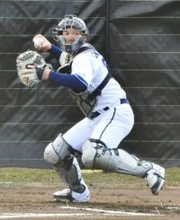 山本、強肩を磨く＝プロ野球・ＤｅＮＡ