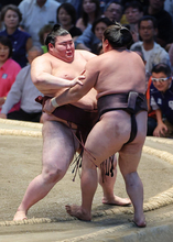 霧島を破る熱海富士