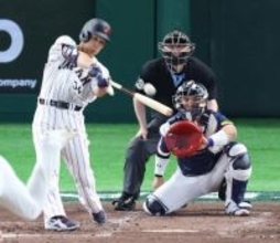 吉田のソロ本塁打　野球