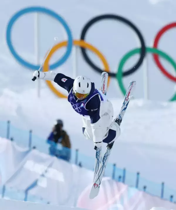 決勝１回目の冨高　五輪