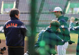 「合宿初日から頼れる存在＝ダルビッシュと松井秀喜さん―侍ジャパン」の画像1