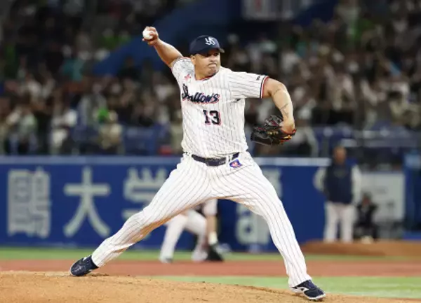 登板したオスナ　プロ野球
