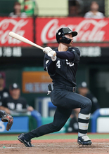 石井のソロ　プロ野球