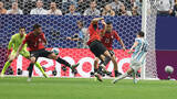「メッシの同点ゴール　Ｗ杯サッカー」の画像1