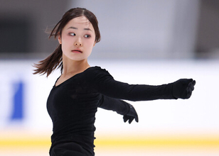島田麻央、中田璃士が意気込み＝４日、木下杯フィギュア