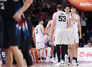 決勝で韓国に敗れた日本　アジア大会