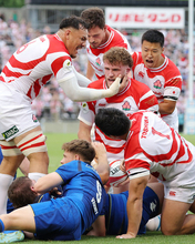 ディアンズを祝福する日本代表