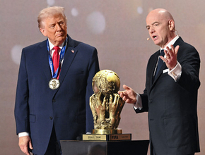 米選手レッドカードの見直し要請