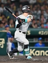 阪神の佐藤輝「全力で頑張る」＝長打力に期待、外野起用も―ＷＢＣ