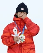 涙する戸塚　五輪