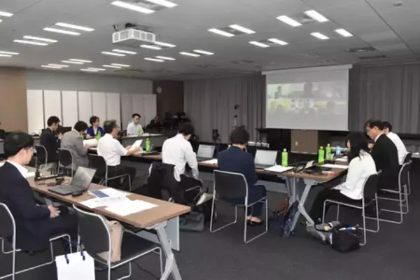 加熱式たばこ、規制強化見送り＝受動喫煙対策で対応案―専門委、夏にも結論・厚労省