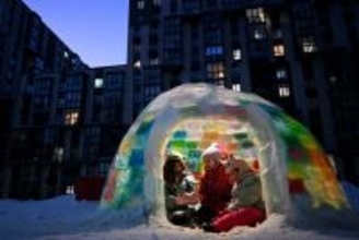 「かまくら」でぬくぬく