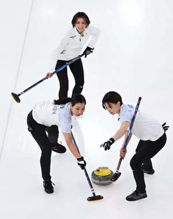 スイープする近江谷と小野寺　五輪