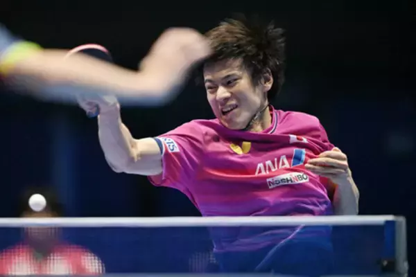 戸上隼輔、取り戻した強気＝ストレート勝ち―世界卓球